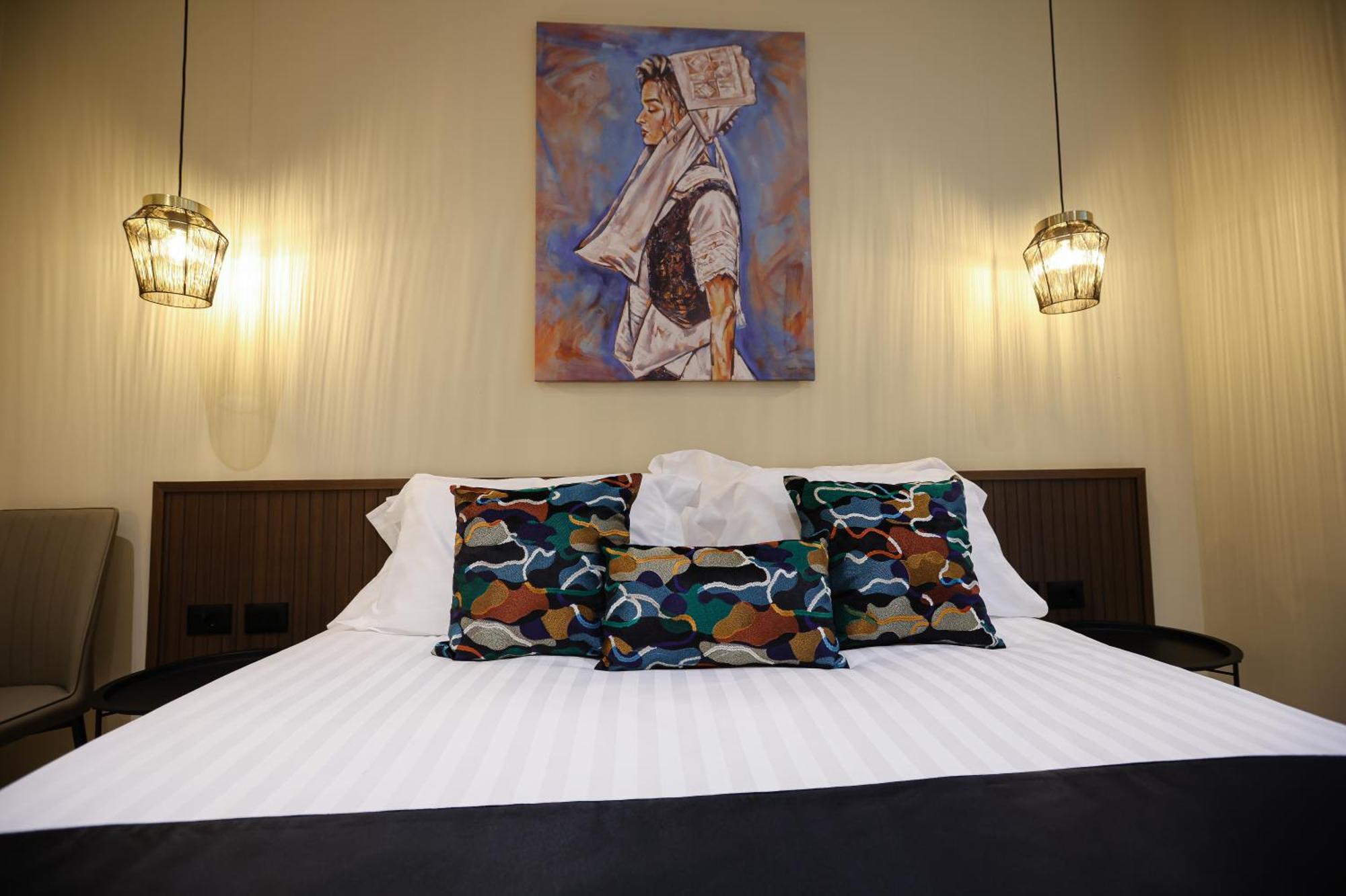 Cloud 5 Blloku Rooms Tirana Esterno foto