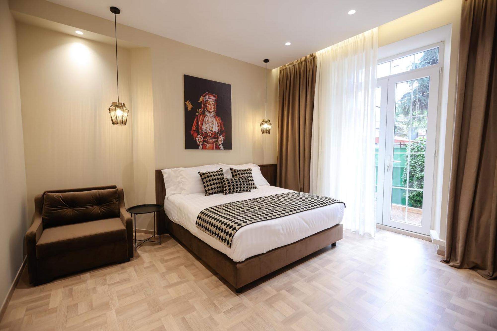 Cloud 5 Blloku Rooms Tirana Esterno foto