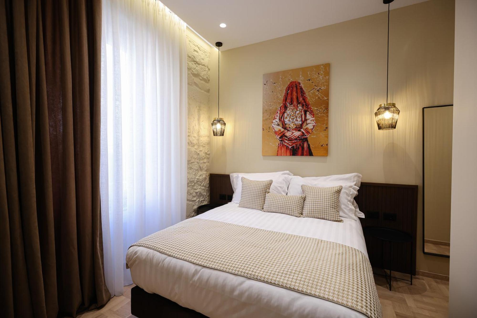 Cloud 5 Blloku Rooms Tirana Esterno foto